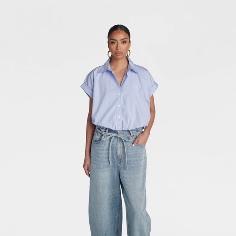 KBB by KAHLANA x Target M Medium The Cropped Bubble Shirt Blue Button Down Top